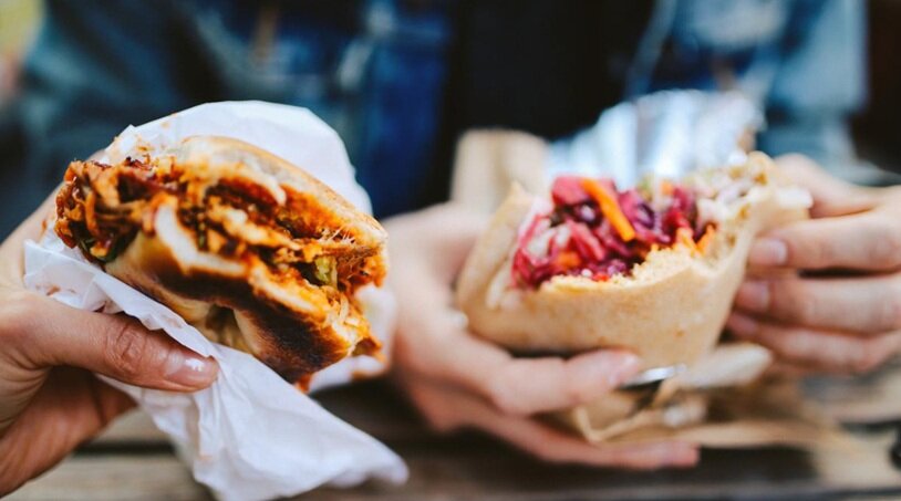 MIRTO CROSIA, DA OGGI PARTE INTERNATIONAL STREET FOOD: QUATTRO GIORNI DEDICATI AI SAPORI DEL MONDO