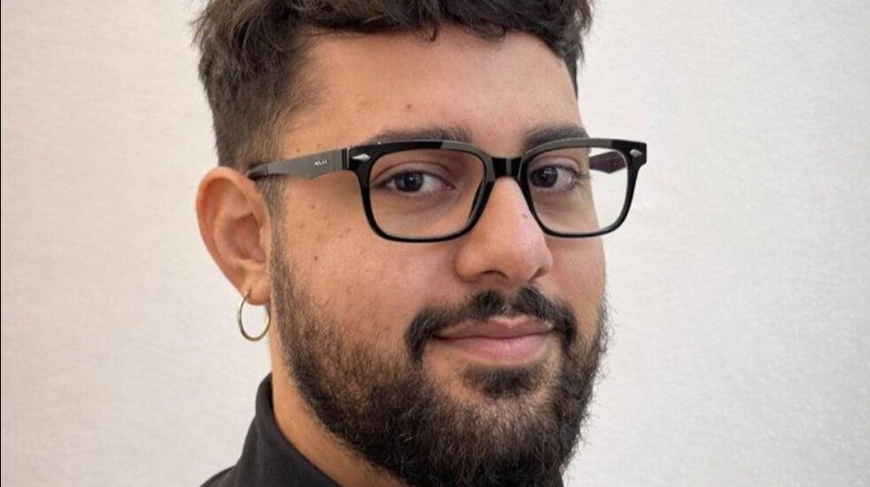 GIOVANE TALENTO DI AMENDOLARA FIRMA LA COLONNA SONORA DI “FREEZE”: ORGOGLIO PER LA COMUNITÀ GIOVANE TALENTO DI AMENDOLARA FIRMA LA COLONNA SONORA DI “FREEZE”: ORGOGLIO PER LA COMUNITÀ