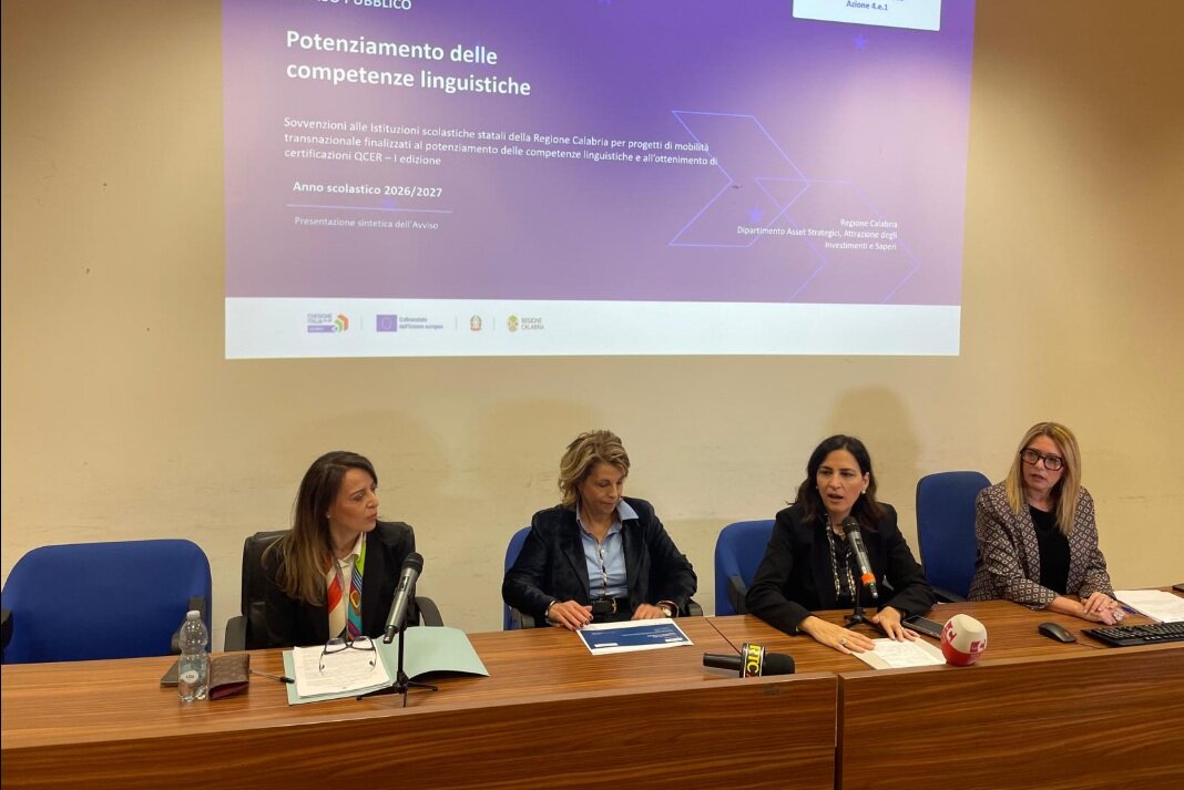 SCUOLA, MICHELI: &ldquo;BANDO DA 6 MILIONI DI EURO PER RAFFORZARE LE COMPETENZE LINGUISTICHE&rdquo;