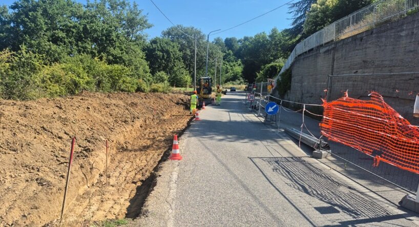 LUZZI, PROCEDONO I LAVORI DI MESSA IN SICUREZZA DELLA STRADA PROVINCIALE 248