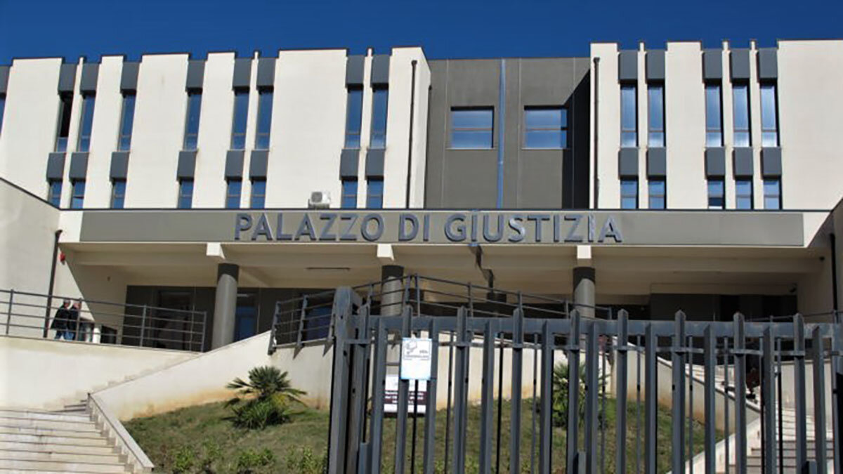 CO-RO, MEZZO SEQUESTRATO SPARITO NEL NULLA: IL TRIBUNALE ASSOLVE IL CUSTODE