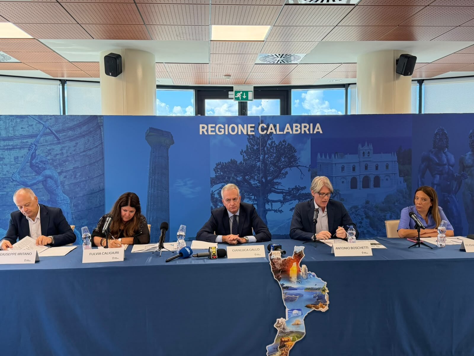 Academy Olivo in Campo Calabria, la Regione punta su formazione e innovazione per dare nuovo futuro all&rsquo;olivicoltura