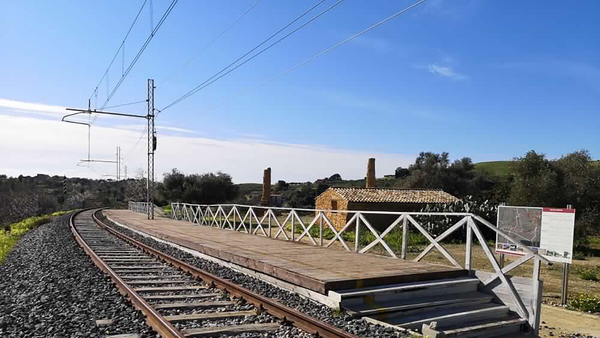 ELETTRIFICAZIONE DORSALE JONICA: FINE LAVORI A GIUGNO E AVVIO DELLA LINEA NEL 2027