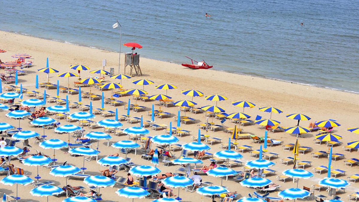 CONCESSIONI DEMANIALI MARITTIME, MAGGIORE FLESSIBILITÀ NORMATIVA A SOSTEGNO DELLE ATTIVITÀ BALNEARI CALABRESI