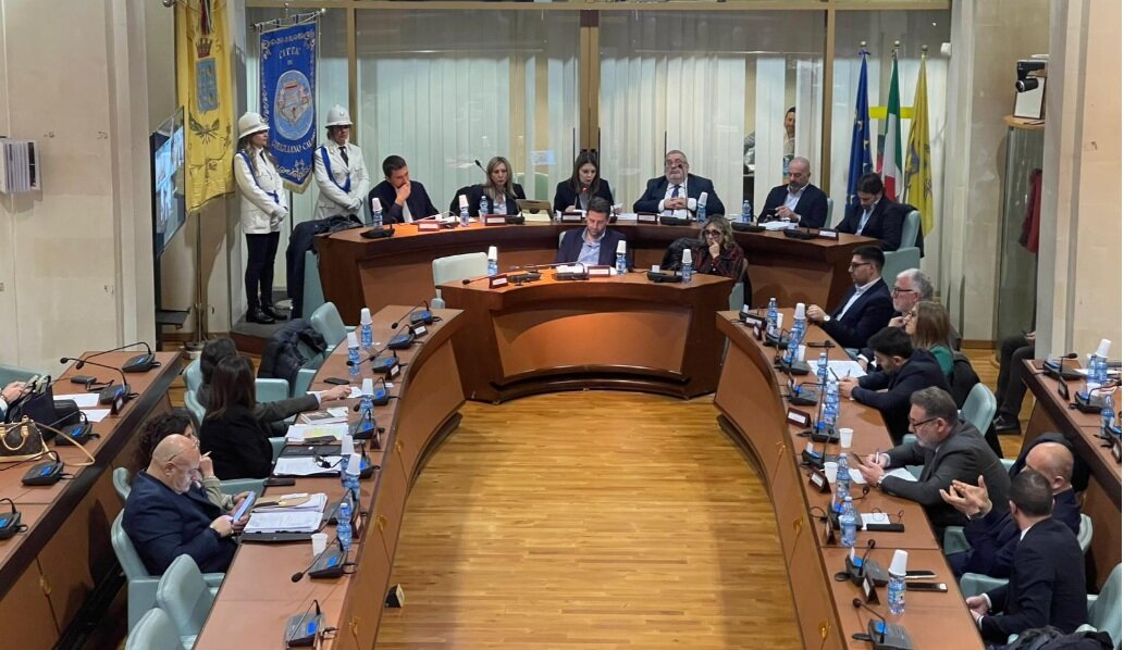 CORIGLIANO-ROSSANO, APPROVATA LA DEFINIZIONE AGEVOLATA DEI TRIBUTI COMUNALI NON RISCOSSI CORIGLIANO-ROSSANO, APPROVATA LA DEFINIZIONE AGEVOLATA DEI TRIBUTI COMUNALI NON RISCOSSI