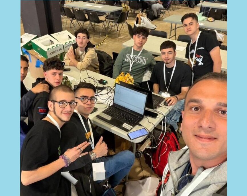 ROBOTICA, L&rsquo;ERODOTO DI THURII VOLA AGLI EUROPEI: QUINTO POSTO NAZIONALE PER IL TEAM &ldquo;ROBOCASSANO 2026&rdquo;