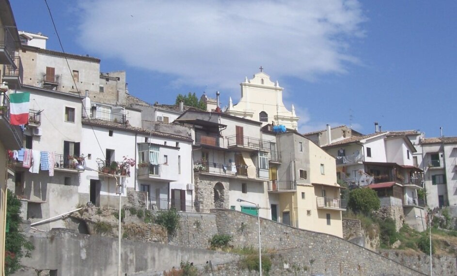 CROPALATI, INTIMIDAZIONI AD AMMINISTRATORI LOCALI. IL SINDACO: &ldquo;GESTI VIGLIACCHI&rdquo;