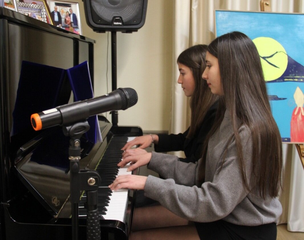 NOEMI STELLA E CRISTINA GRAZIANO OMAGGIANO LE &ldquo;DONNE, LA FORZA SILENZIOSA CHE CAMBIA IL MONDO&rdquo;