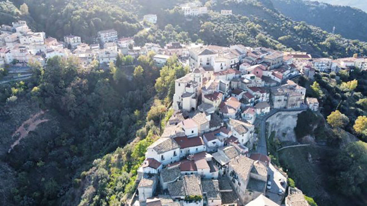 CALOVETO SI PREPARA PER LA FESTA DELLA MADONNA DEL CARMELO