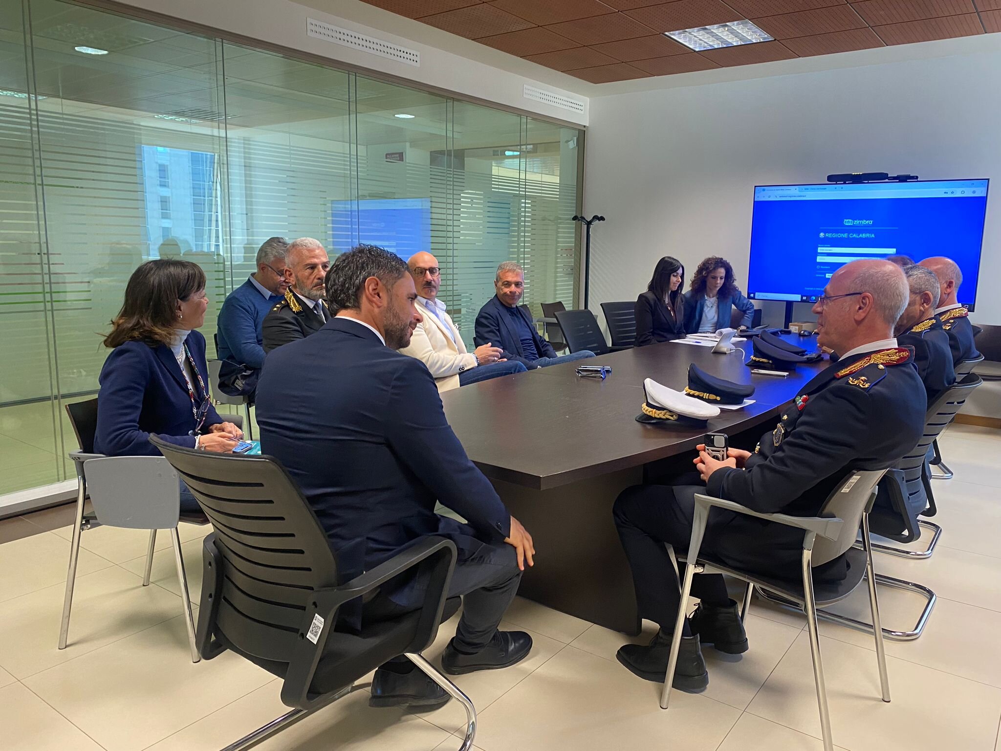 POLIZIA LOCALE E SICUREZZA: LA REGIONE RILANCIA FORMAZIONE, RISORSE E NUOVE LINEE GUIDA