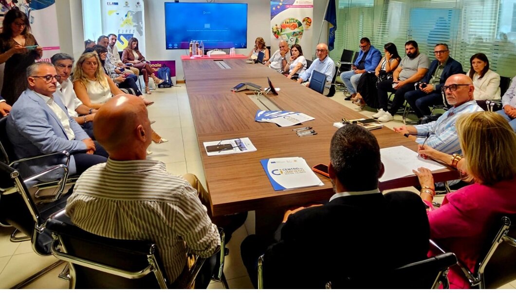 LAVORO E ISTRUZIONE: SIGLATO PROTOCOLLO INTESA TRA REGIONE E UFFICIO SCOLASTICO