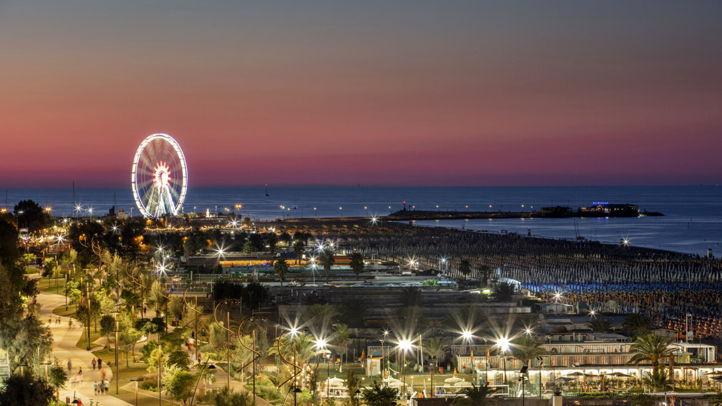 rimini panoramica marina centro parco mare foto di davide piras m.jpeg rimini panoramica marina centro parco mare foto di davide piras m.jpeg