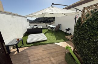 terrazza privata con jacuzzi terrazza privata con jacuzzi