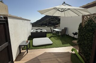 terrazza con jacuzzi privata terrazza con jacuzzi privata