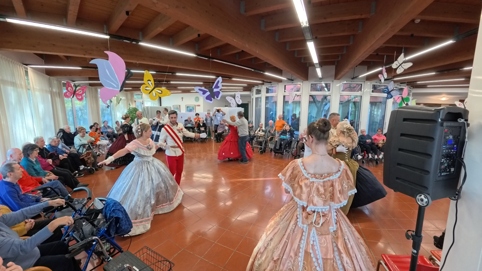 sequence 01.00_11_32_42.still011