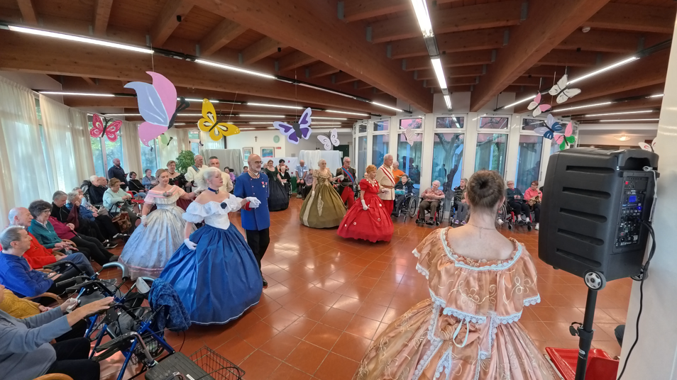 sequence 01.00_04_24_42.still003