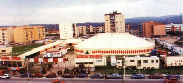 circo togni tendone anni novanta 90.jpeg