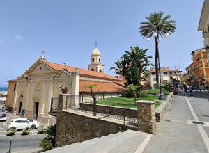 santa-maria-di-castellabate.webp