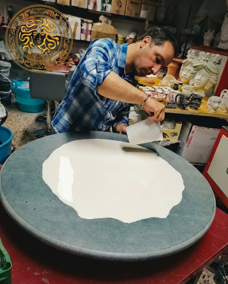 pasquale-tavolo-saia.jpeg pasquale-tavolo-saia.jpeg