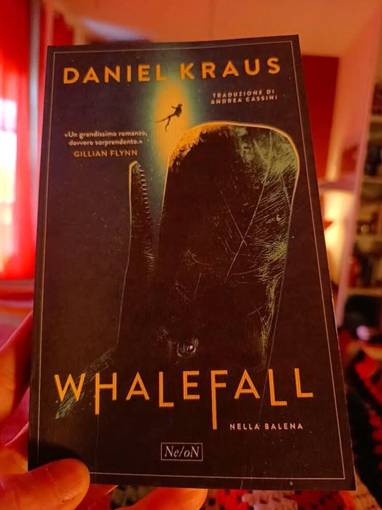 whale fall nella balena libro.jpeg whale fall nella balena libro.jpeg