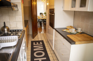 001c0939cd94a4e14912b630ca264be6fe4a6c5a