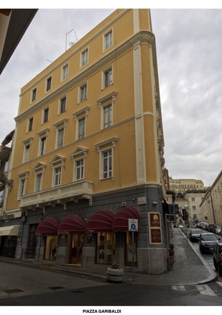 piazza garibaldi 2.jpeg