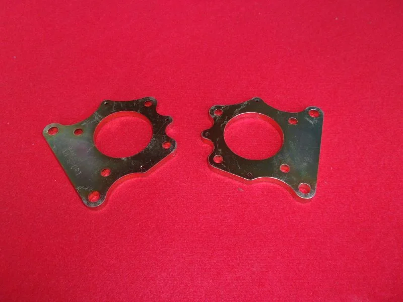 kit-piastre-porta-pinze-per-freni-a-disco-post-fiat-seicento