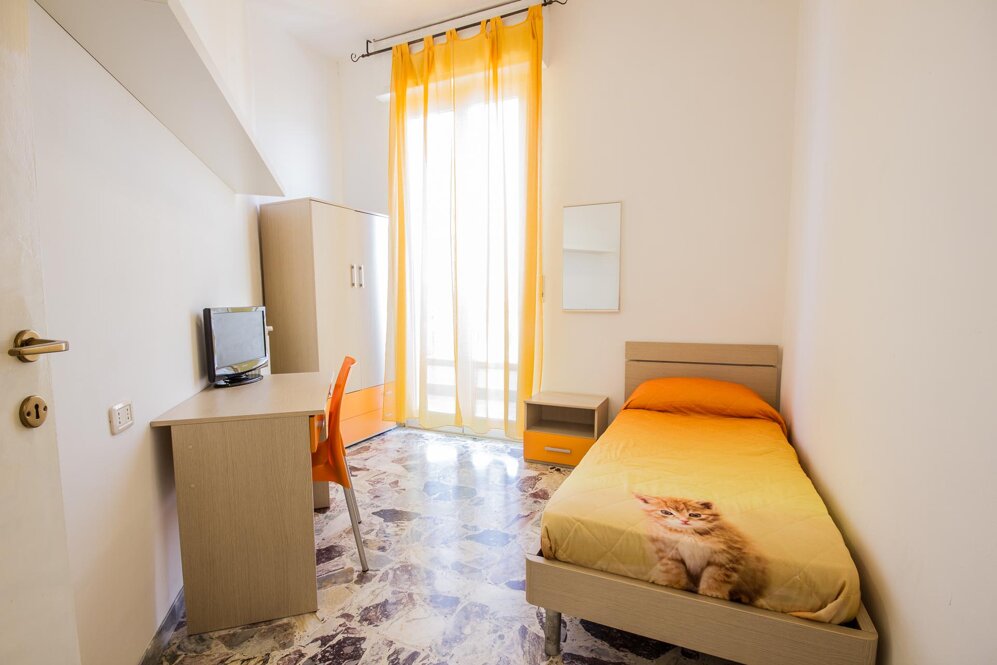 singola con balcone.jpeg