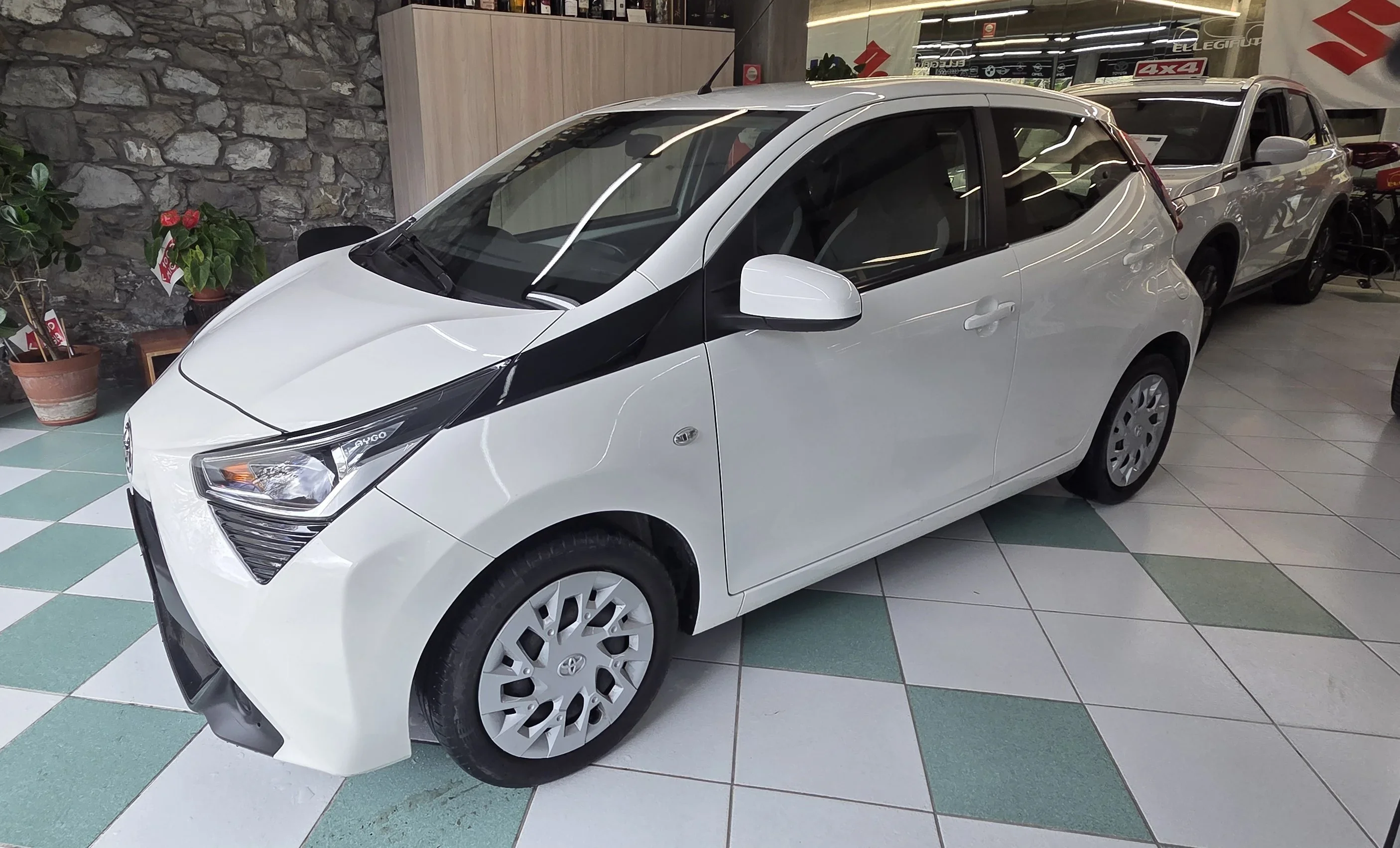 TOYOTA AYGO