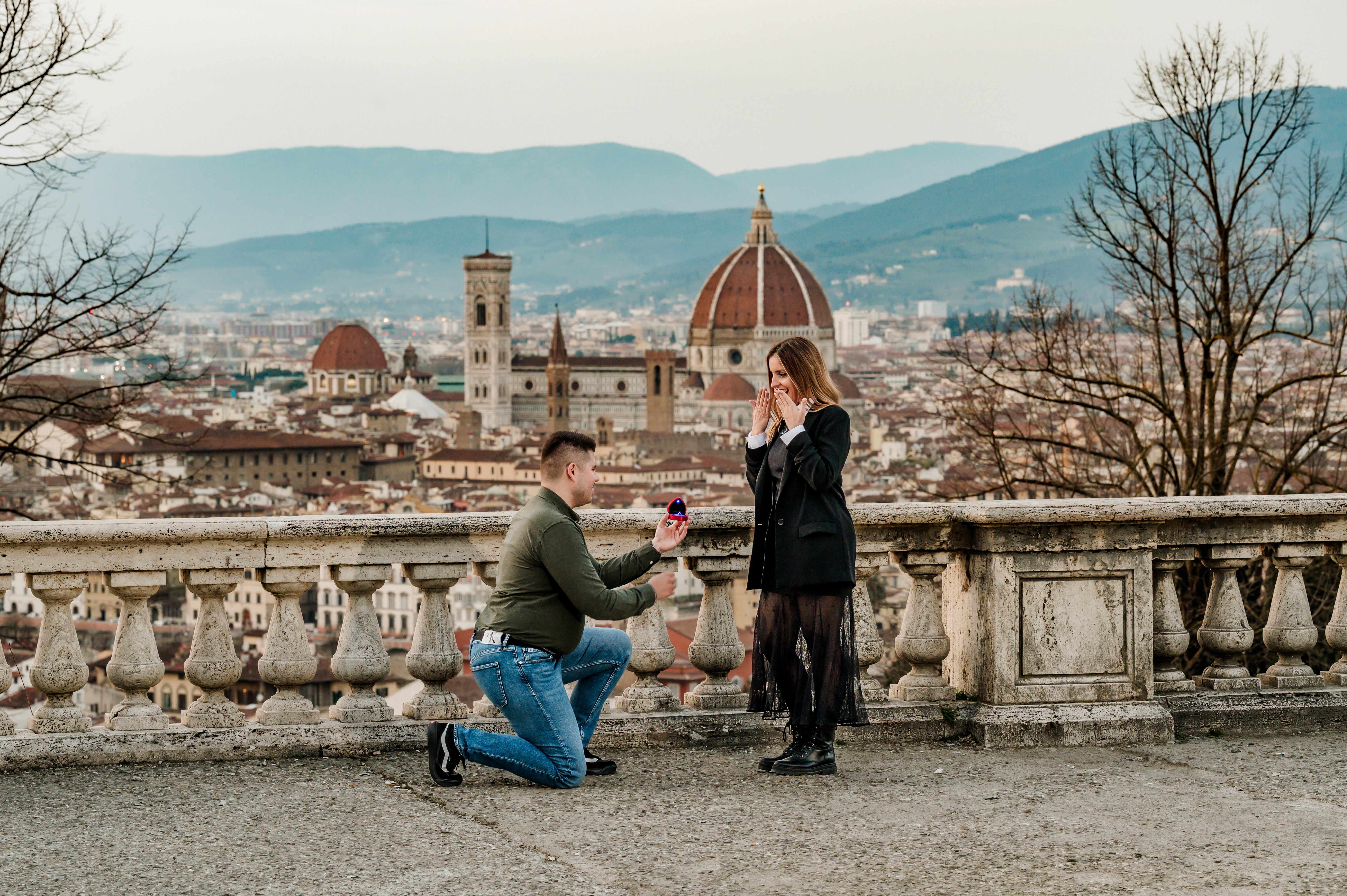 5 Idee Romantiche per una Proposta di Matrimonio a Firenze (Oltre Piazzale Michelangelo) 5 Idee Romantiche per una Proposta di Matrimonio a Firenze (Oltre Piazzale Michelangelo)