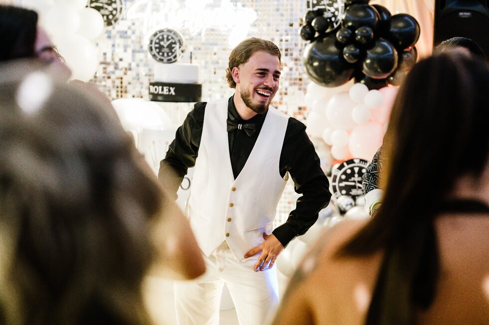 festeggiato 18 in bianco festeggiato 18 in bianco