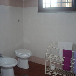 LE VIOLETTE (IL BAGNO)