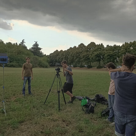 Backstage - Non-place Backstage - Non-place regia di Gianmarco Spina