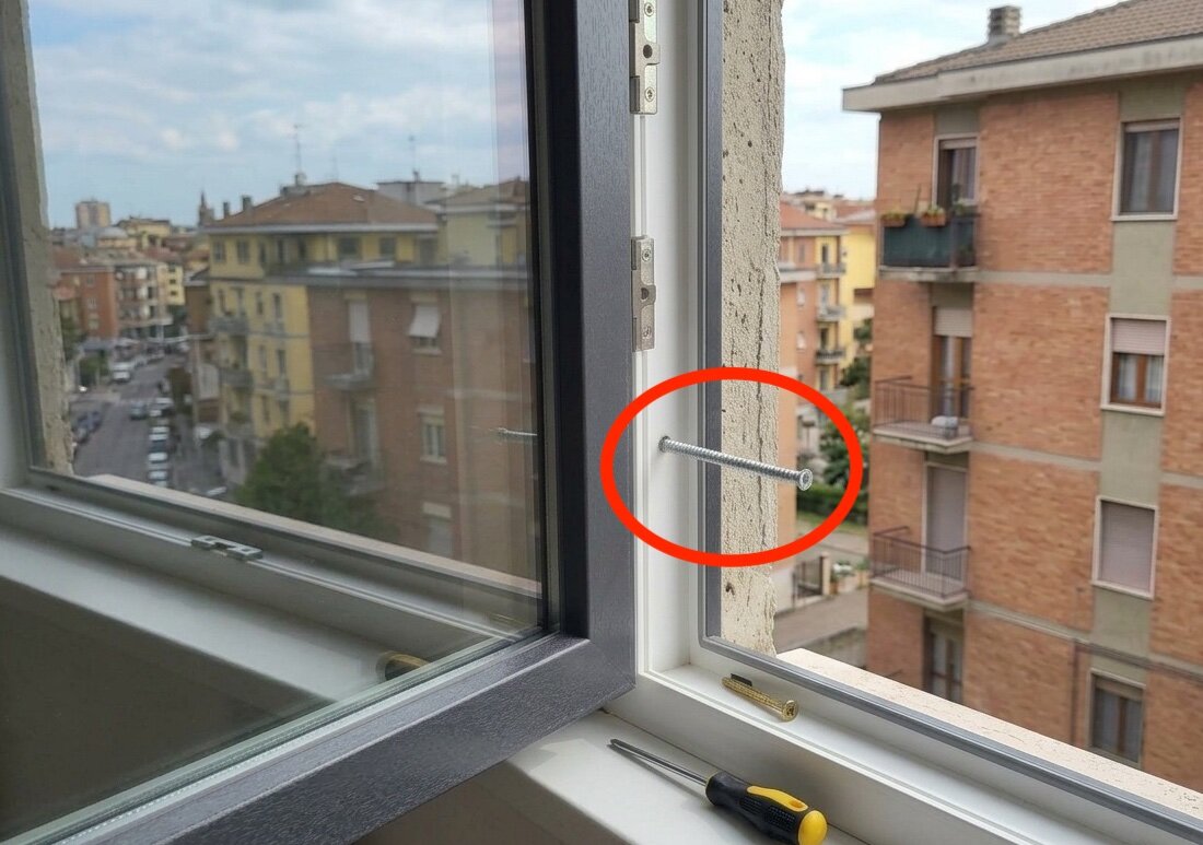 installazione_finestra.jpeg installazione_finestra.jpeg