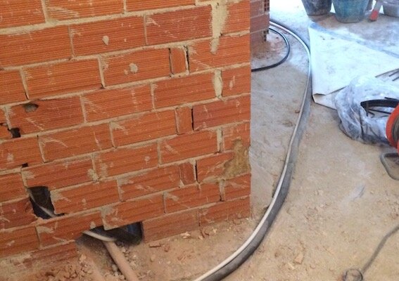 L'impresa ha abbandonato il cantiere?