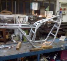 Modifica telaio Suzuki Classic