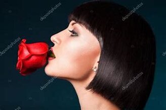 7d04e9d78bdbacf1e208a63e98c133593203666b