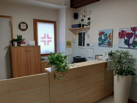 dentro studio
