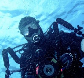 6b7166591aa5d218b6bde4180f68805feef74b07