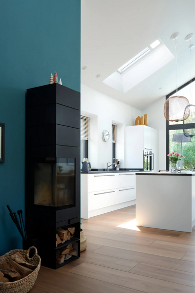 luce-in-cucina-doppia-altezza-1