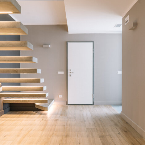 luce-in-cucina-doppia-altezza-3_square