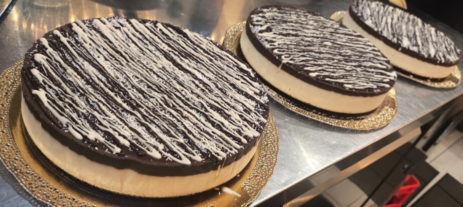 torta cocco cioccolato.jpeg