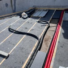 Isolamento termico di una copertura e passaggio tubazioni impianti