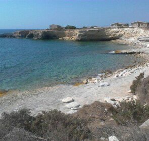 Spiaggia di Caponegro. Avola