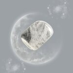 cristallo-di-rocca-quarzo-ialino-la-pietra-della-chiarezza-dellenergia-e-della-luce