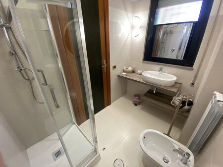 img_1693.jpeg img_1693.jpeg