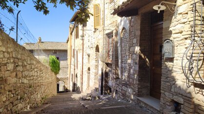 ombra-di-santa-chiara-myassisisuite-centro