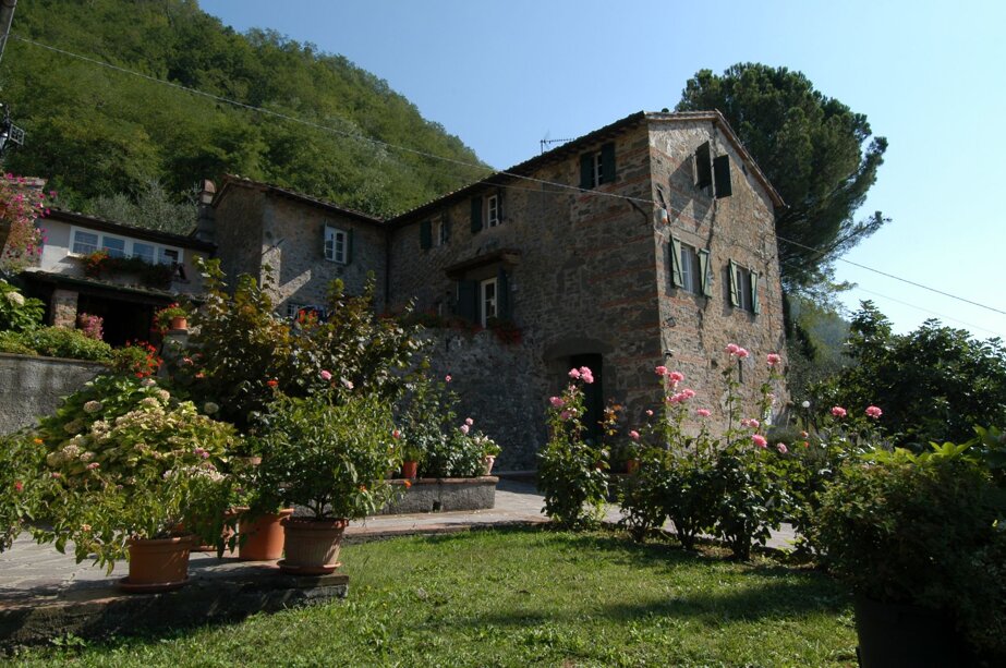 bac5818b4b15438897414a2ccc9057d88c72b3cf bac5818b4b15438897414a2ccc9057d88c72b3cf