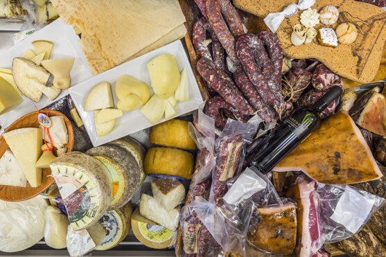 1000538923.jpeg 1000538923.jpeg