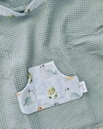 poncho-mare-taglia-13-anni-con-baby-dinosauri-e-nido-dape-verde-acqua-personalizzabile-con-il-nome